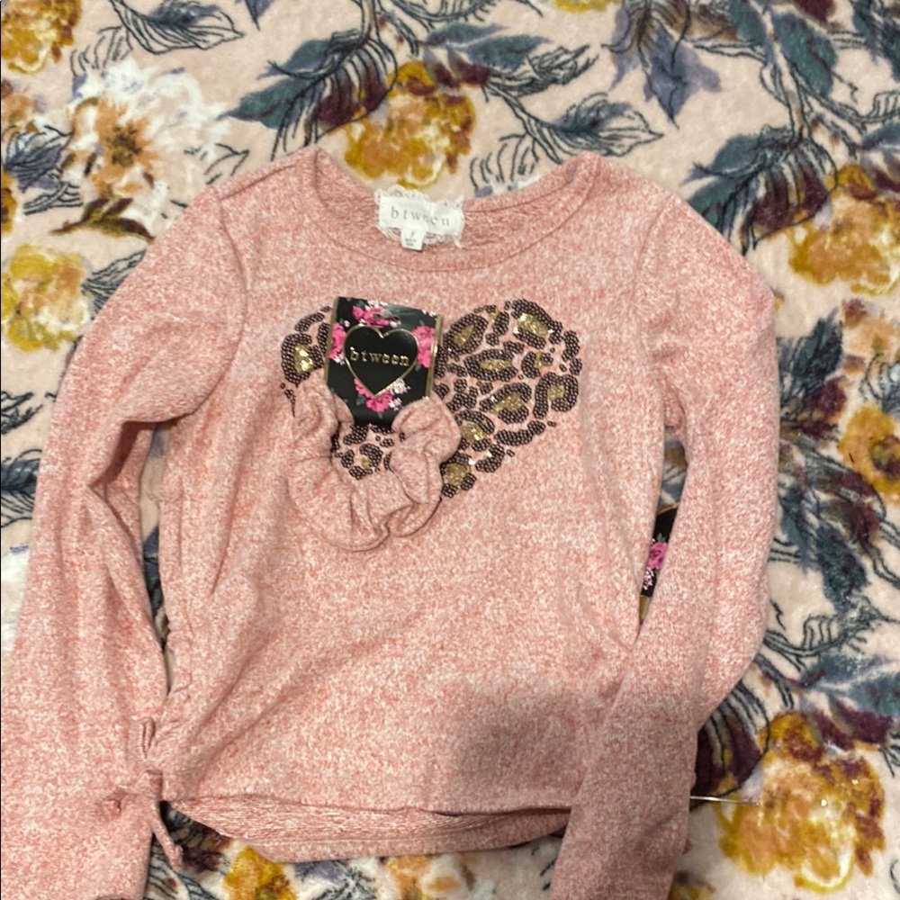 btween Pink Long Sleeve Tee with Heart Design